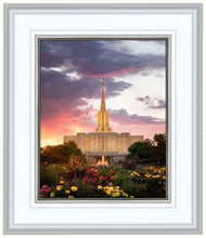 Load image into Gallery viewer, Jordan River Flowers
