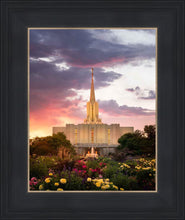 Load image into Gallery viewer, Jordan River Flowers
