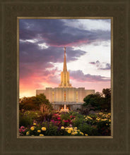 Load image into Gallery viewer, Jordan River Flowers
