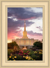Load image into Gallery viewer, Jordan River Flowers
