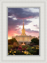 Load image into Gallery viewer, Jordan River Flowers
