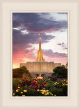 Load image into Gallery viewer, Jordan River Flowers
