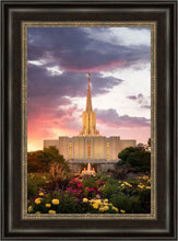 Load image into Gallery viewer, Jordan River Flowers
