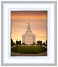 Load image into Gallery viewer, Kansas City Golden
