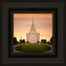 Load image into Gallery viewer, Kansas City Golden
