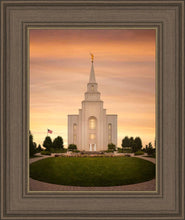 Load image into Gallery viewer, Kansas City Golden
