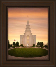 Load image into Gallery viewer, Kansas City Golden
