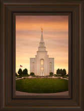 Load image into Gallery viewer, Kansas City Golden
