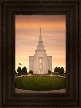 Load image into Gallery viewer, Kansas City Golden

