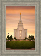 Load image into Gallery viewer, Kansas City Golden
