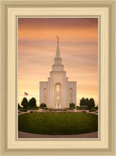Load image into Gallery viewer, Kansas City Golden
