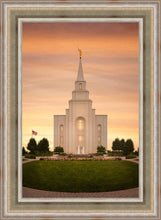 Load image into Gallery viewer, Kansas City Golden
