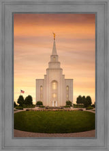 Load image into Gallery viewer, Kansas City Golden
