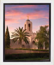 Load image into Gallery viewer, Newport Beach Daybreak
