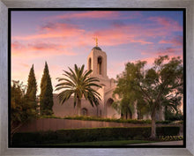 Load image into Gallery viewer, Newport Beach Daybreak
