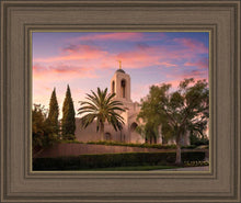 Load image into Gallery viewer, Newport Beach Daybreak
