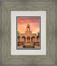 Load image into Gallery viewer, Newport Beach Lift Me Up

