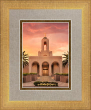 Load image into Gallery viewer, Newport Beach Lift Me Up
