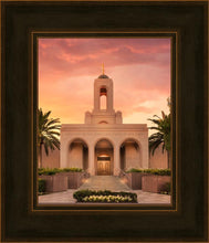 Load image into Gallery viewer, Newport Beach Lift Me Up
