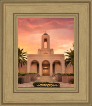 Load image into Gallery viewer, Newport Beach Lift Me Up
