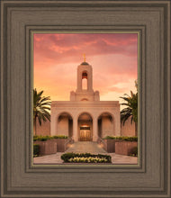 Load image into Gallery viewer, Newport Beach Lift Me Up
