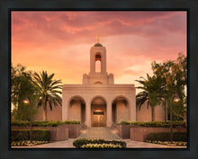 Load image into Gallery viewer, Newport Beach Lift Me Up
