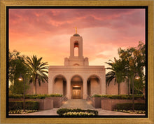 Load image into Gallery viewer, Newport Beach Lift Me Up
