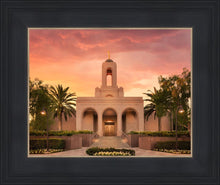 Load image into Gallery viewer, Newport Beach Lift Me Up
