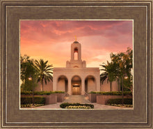 Load image into Gallery viewer, Newport Beach Lift Me Up

