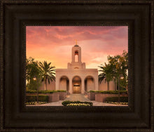 Load image into Gallery viewer, Newport Beach Lift Me Up
