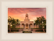 Load image into Gallery viewer, Newport Beach Lift Me Up
