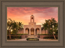 Load image into Gallery viewer, Newport Beach Lift Me Up
