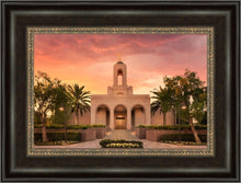 Load image into Gallery viewer, Newport Beach Lift Me Up
