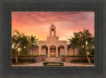 Load image into Gallery viewer, Newport Beach Lift Me Up

