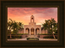 Load image into Gallery viewer, Newport Beach Lift Me Up

