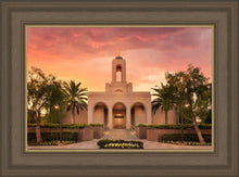Load image into Gallery viewer, Newport Beach Lift Me Up
