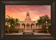 Load image into Gallery viewer, Newport Beach Lift Me Up
