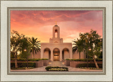 Load image into Gallery viewer, Newport Beach Lift Me Up
