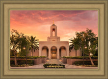 Load image into Gallery viewer, Newport Beach Lift Me Up
