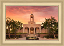 Load image into Gallery viewer, Newport Beach Lift Me Up
