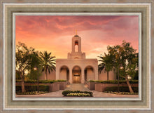 Load image into Gallery viewer, Newport Beach Lift Me Up
