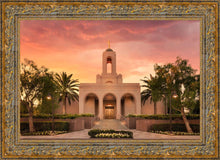 Load image into Gallery viewer, Newport Beach Lift Me Up
