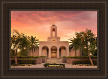 Load image into Gallery viewer, Newport Beach Lift Me Up
