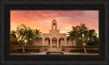Load image into Gallery viewer, Newport Beach Lift Me Up
