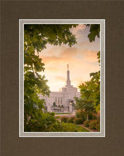Load image into Gallery viewer, Reno Gardens

