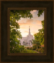 Load image into Gallery viewer, Reno Gardens
