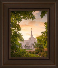 Load image into Gallery viewer, Reno Gardens
