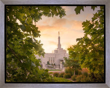 Load image into Gallery viewer, Reno Gardens
