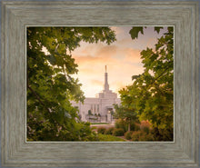 Load image into Gallery viewer, Reno Gardens
