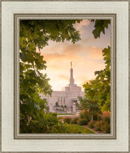 Load image into Gallery viewer, Reno Gardens
